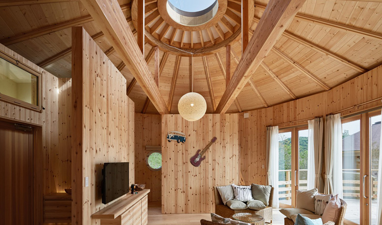 Grand Chariot Awaji Island cocoon villa interior with wooden design and big windows