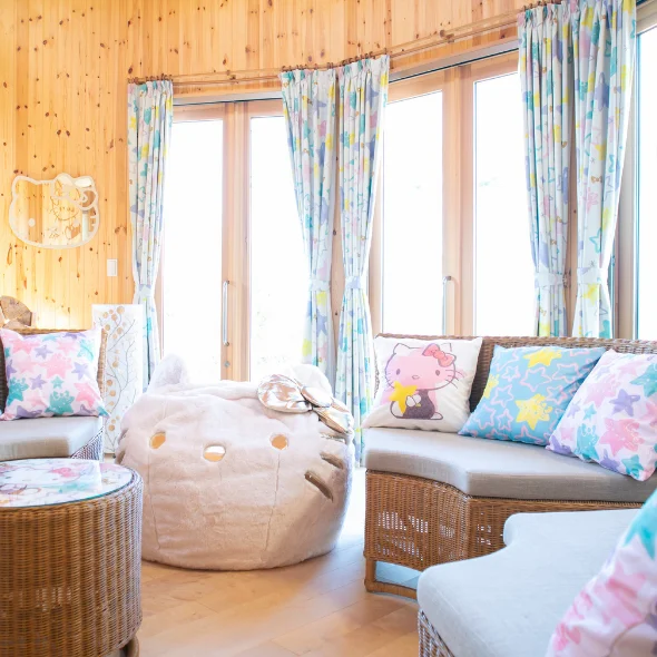 hello kitty hotel room