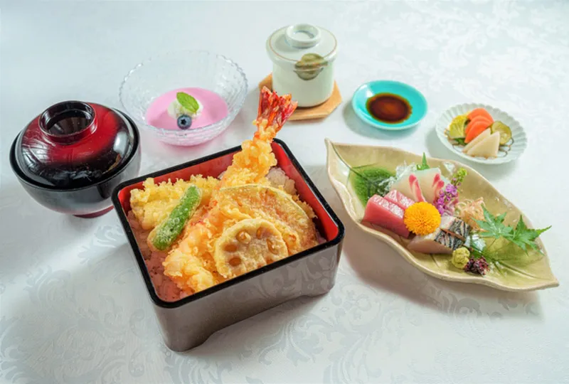 Aonoya Japanese meal on Awaji Island featuring sushi and tempura with seasonal dishes and local ingredients.