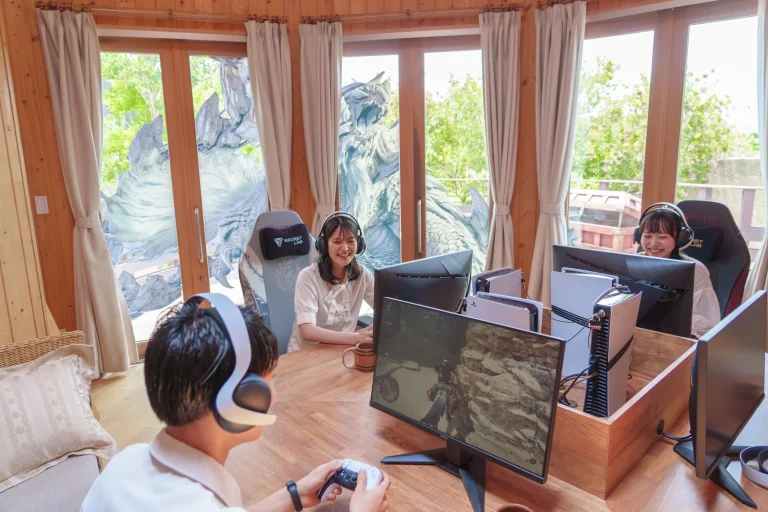 Enjoy the computar game with friends or family in Monster Hunter Cocon at Grand Chariot